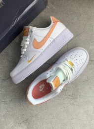 Кроссовки Nike Air Force 1 Low White Rust Pink живое фото 2
